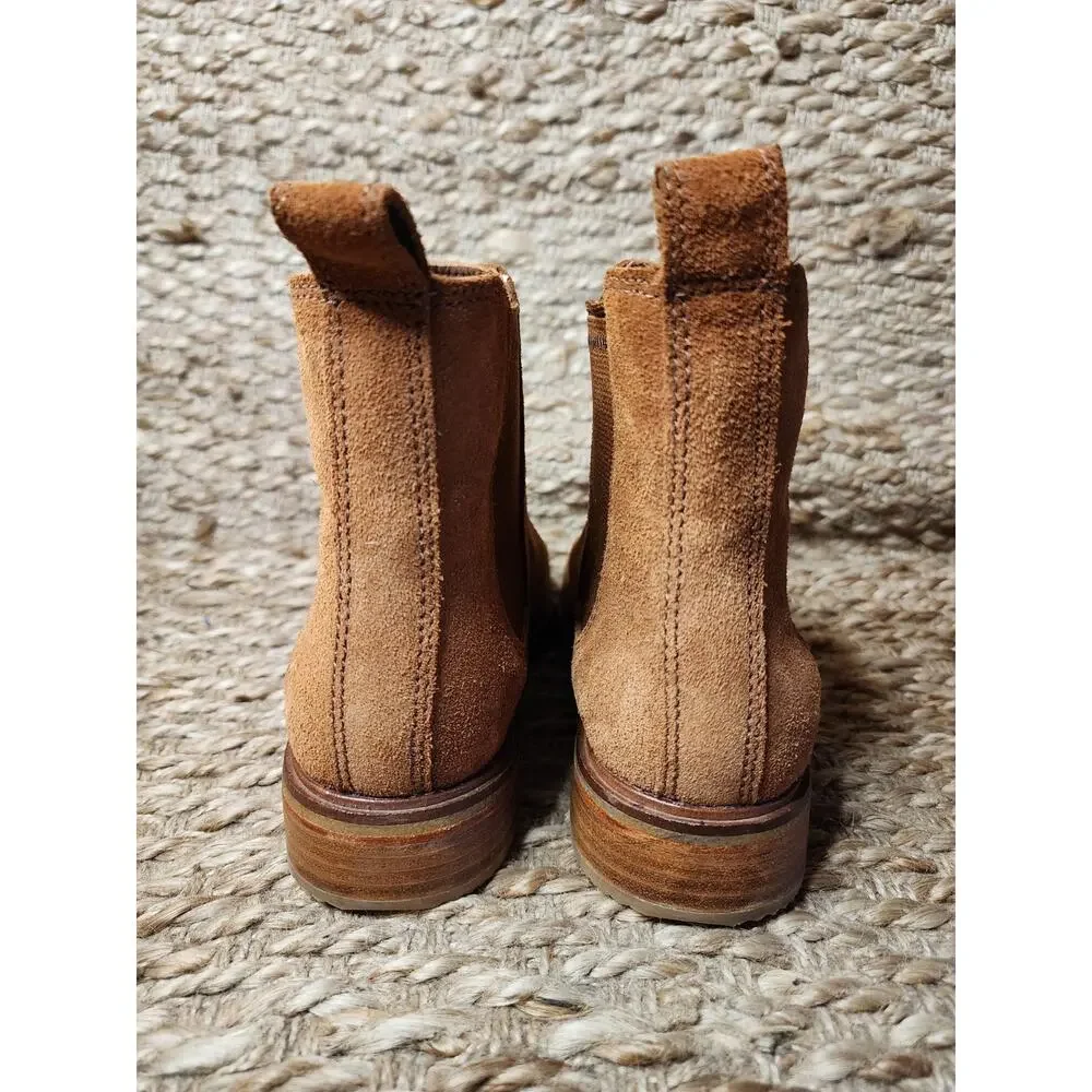 Clarks Clarkdale Arlo Boots Womens 9.5 Brown Suede Western Chelsea Ankle Booties